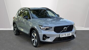 Volvo XC40 2.0 B4P Plus Dark 5dr Auto Petrol Estate
